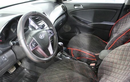 Hyundai Solaris II рестайлинг, 2011 год, 790 000 рублей, 18 фотография