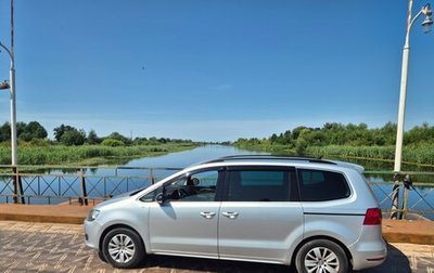 Volkswagen Sharan II, 2011 год, 1 420 000 рублей, 1 фотография