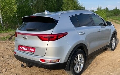 KIA Sportage IV рестайлинг, 2017 год, 1 850 000 рублей, 2 фотография
