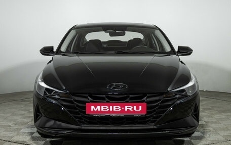 Hyundai Elantra, 2021 год, 1 985 000 рублей, 2 фотография