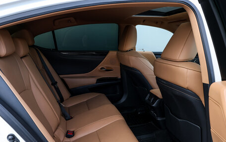 Lexus ES VII, 2021 год, 3 698 000 рублей, 14 фотография