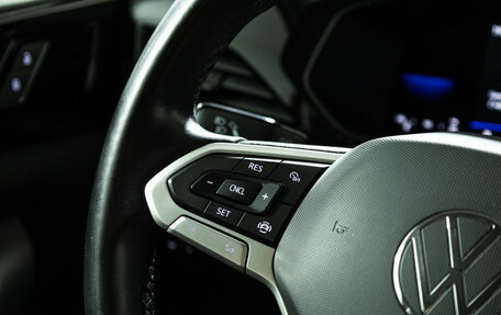 Volkswagen Taos, 2021 год, 2 390 000 рублей, 17 фотография
