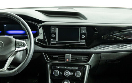 Volkswagen Taos, 2021 год, 2 390 000 рублей, 14 фотография