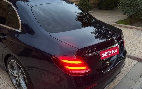 Mercedes-Benz E-Класс, 2019 год, 2 290 000 рублей, 7 фотография