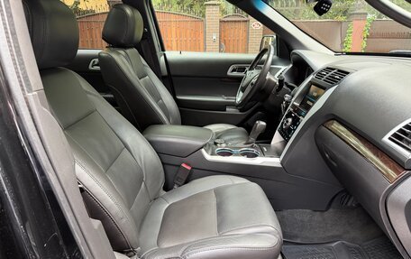 Ford Explorer VI, 2014 год, 1 650 000 рублей, 17 фотография