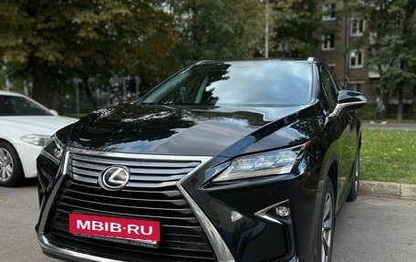 Lexus RX IV рестайлинг, 2019 год, 4 200 000 рублей, 3 фотография
