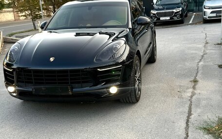 Porsche Macan I рестайлинг, 2015 год, 2 900 000 рублей, 2 фотография