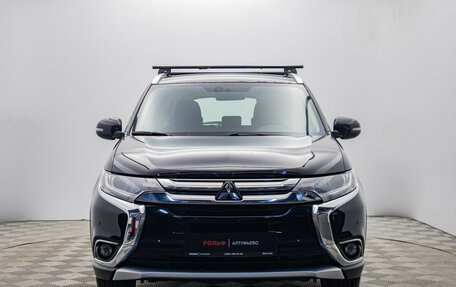 Mitsubishi Outlander III рестайлинг 3, 2016 год, 1 650 000 рублей, 8 фотография