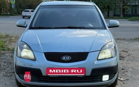 KIA Rio II, 2006 год, 300 000 рублей, 3 фотография