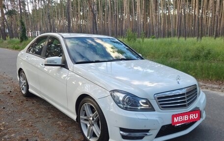 Mercedes-Benz C-Класс, 2013 год, 1 350 000 рублей, 20 фотография