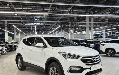 Hyundai Santa Fe III рестайлинг, 2017 год, 1 969 000 рублей, 2 фотография