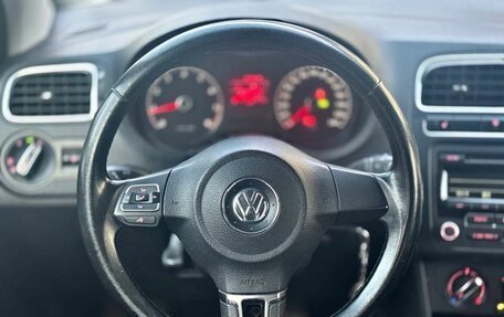 Volkswagen Polo VI (EU Market), 2011 год, 700 000 рублей, 13 фотография