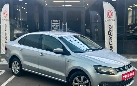 Volkswagen Polo VI (EU Market), 2011 год, 700 000 рублей, 3 фотография