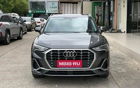Audi Q3, 2022 год, 2 100 000 рублей, 2 фотография