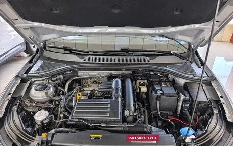Volkswagen Lavida, 2023 год, 1 052 000 рублей, 7 фотография