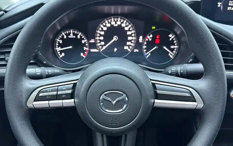 Mazda 3, 2023 год, 1 330 013 рублей, 10 фотография