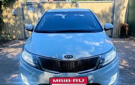 KIA Rio III рестайлинг, 2011 год, 900 000 рублей, 2 фотография