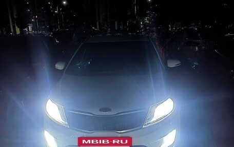KIA Rio III рестайлинг, 2011 год, 900 000 рублей, 7 фотография