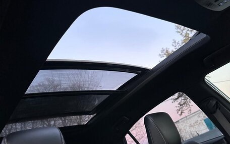 Toyota Harrier, 2019 год, 2 300 000 рублей, 15 фотография