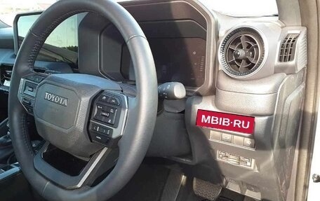 Toyota Land Cruiser Prado, 2025 год, 7 350 000 рублей, 9 фотография