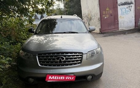 Infiniti FX I, 2004 год, 550 000 рублей, 4 фотография