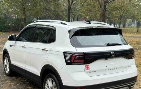 Volkswagen T-Cross I, 2023 год, 1 600 000 рублей, 4 фотография