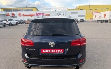 Volkswagen Touareg III, 2014 год, 2 100 000 рублей, 8 фотография