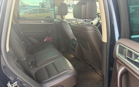 Volkswagen Touareg III, 2014 год, 2 100 000 рублей, 14 фотография