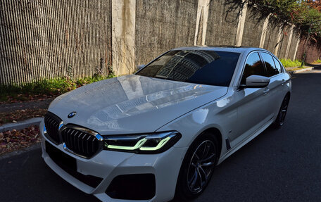BMW 5 серия, 2022 год, 4 286 000 рублей, 3 фотография