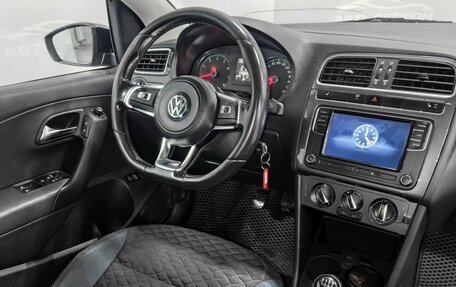 Volkswagen Polo VI (EU Market), 2019 год, 690 000 рублей, 13 фотография