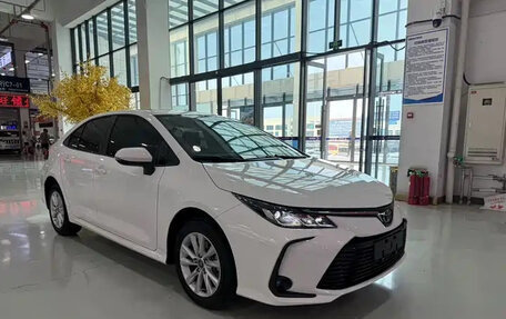 Toyota Corolla, 2023 год, 1 646 550 рублей, 3 фотография