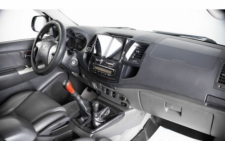 Toyota Hilux VII, 2012 год, 1 999 000 рублей, 10 фотография