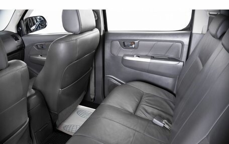 Toyota Hilux VII, 2012 год, 1 999 000 рублей, 8 фотография