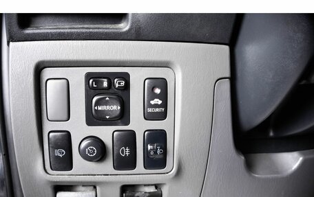 Toyota Hilux VII, 2012 год, 1 999 000 рублей, 20 фотография