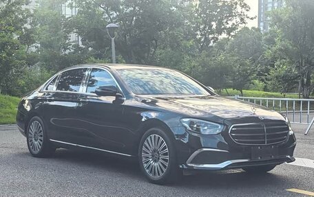 Mercedes-Benz E-Класс, 2022 год, 5 385 000 рублей, 3 фотография