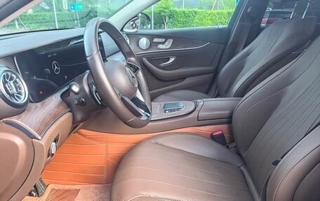 Mercedes-Benz E-Класс, 2022 год, 5 385 000 рублей, 7 фотография