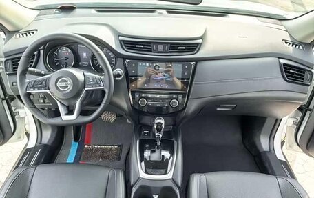 Nissan X-Trail, 2023 год, 1 740 000 рублей, 8 фотография