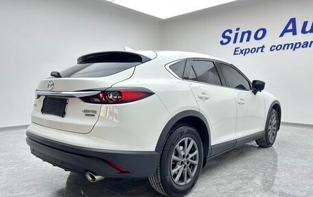 Mazda CX-4, 2022 год, 2 100 000 рублей, 6 фотография