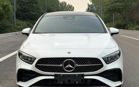 Mercedes-Benz A-Класс, 2023 год, 2 130 000 рублей, 2 фотография