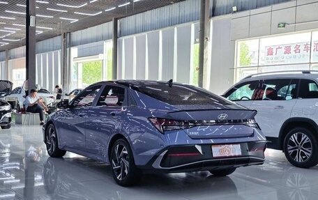 Hyundai Elantra, 2024 год, 1 740 000 рублей, 4 фотография