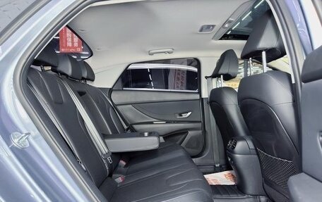 Hyundai Elantra, 2024 год, 1 740 000 рублей, 9 фотография