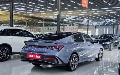 Hyundai Elantra, 2024 год, 1 740 000 рублей, 6 фотография