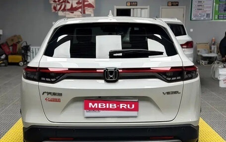 Honda Vezel, 2023 год, 1 780 000 рублей, 5 фотография