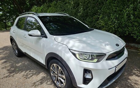 KIA Stonic, 2020 год, 1 206 000 рублей, 3 фотография
