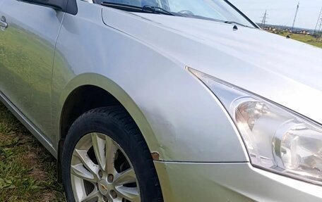 Chevrolet Cruze II, 2013 год, 700 000 рублей, 4 фотография