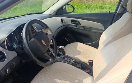 Chevrolet Cruze II, 2013 год, 700 000 рублей, 6 фотография