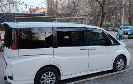 Honda Stepwgn IV, 2015 год, 1 830 000 рублей, 7 фотография