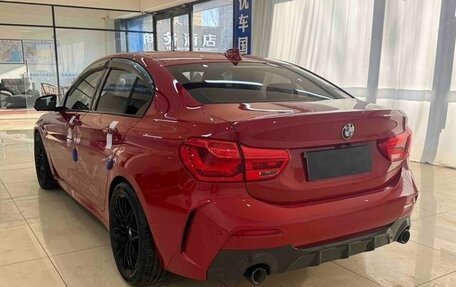 BMW 1 серия, 2022 год, 2 030 000 рублей, 4 фотография