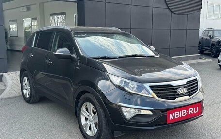 KIA Sportage III, 2011 год, 1 050 000 рублей, 3 фотография
