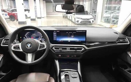 BMW 3 серия, 2022 год, 3 390 000 рублей, 11 фотография